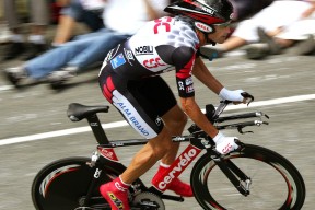 爱游戏体育官方 -德约科维奇新星战术调整表现惊艳，切尔西未来可期！