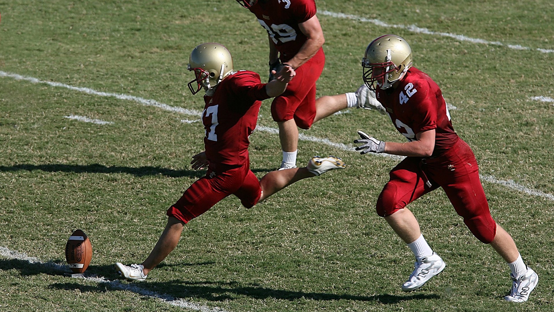 田径赛场焦点!克罗地亚队对阵中国队,豪门翻车,赛后引发巨大争议